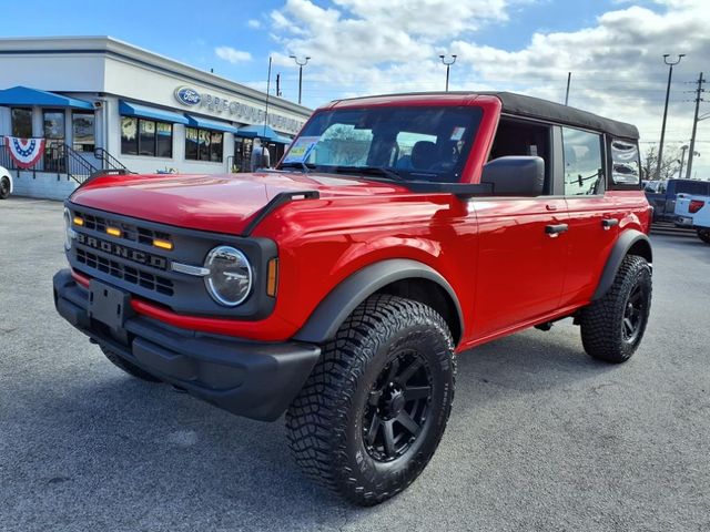2023 Ford Bronco photo