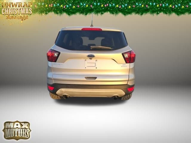 2019 Ford Escape SE 6