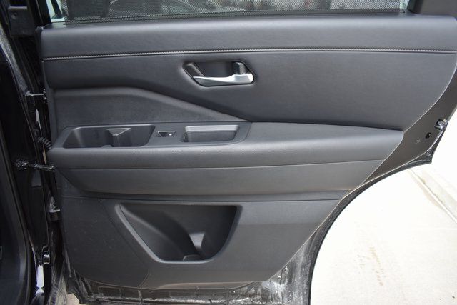 Used 2025 Nissan Pathfinder SUV