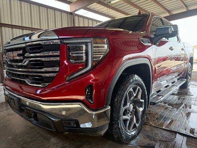 2024 GMC Sierra 1500 SLT Crew Cab 4WD
