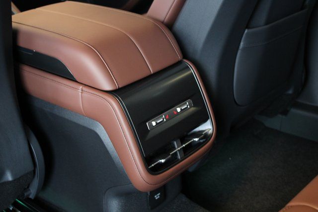 New 2026 White Lincoln Reserve image 23