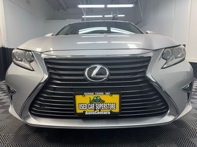 Silver 2016 Lexus ES 350 FWD Sedan Front-Wheel Drive 6-Speed Automatic