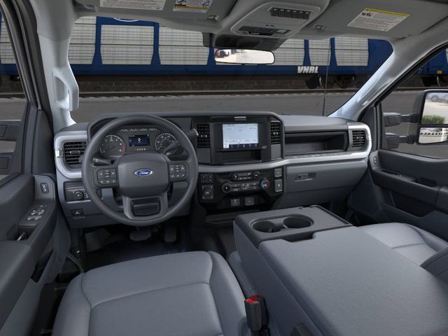 2026 Ford F-350 Chassis XL