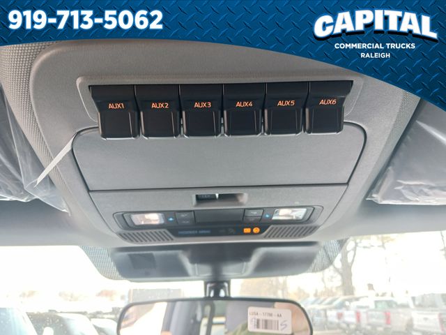 New 2026 Oxford White Ford F-450® XL image 24