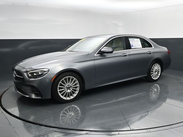 Used 2023  Mercedes-Benz E 350 image 4