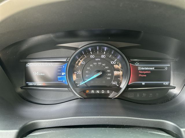 Used 2018 Gray Ford XLT image 12