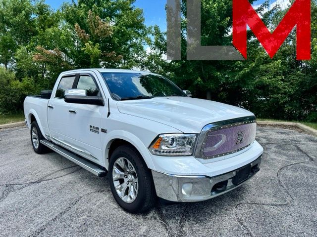 Bright White Clearcoat 2016 RAM 1500 Pickup Truck Four-Wheel Drive 8-Speed Automatic