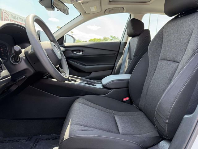 2024 Honda Accord EX - Photo 8