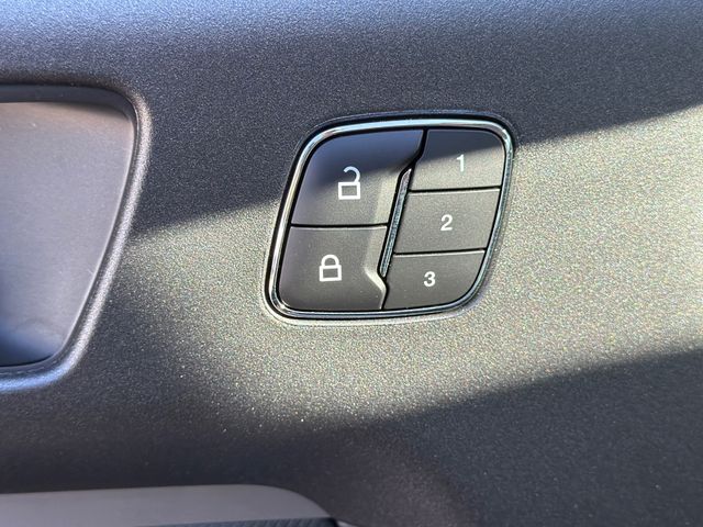 New 2026 White Ford Badlands image 22