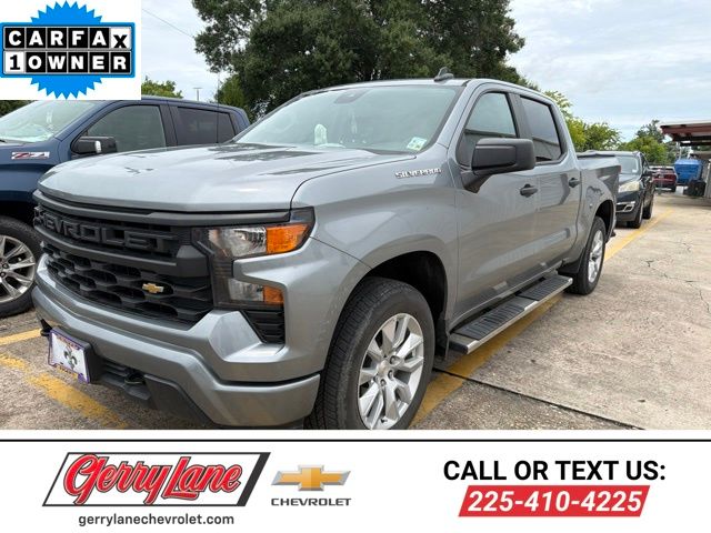 Sterling Gray Metallic 2024 Chevrolet Silverado 1500 Pickup Truck Four-Wheel Drive 8-Speed Automatic