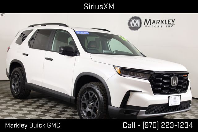 Platinum White Pearl 2025 Honda Pilot TrailSport AWD SUV / Crossover All-Wheel Drive Automatic