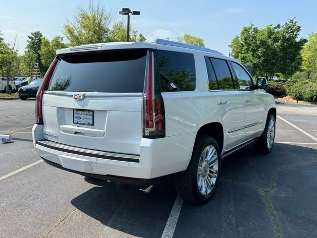 2020 Cadillac Escalade Platinum Edition photo
