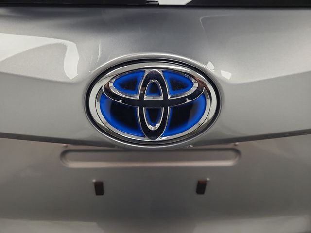 2017 – Toyota – RAV4 Hybrid