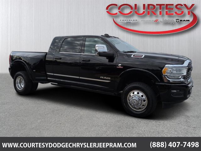 2024 RAM 3500 Limited Mega Cab DRW 4WD