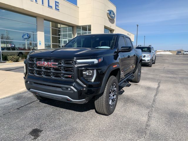 2023 GMC Canyon AT4 Crew Cab 4WD