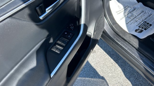 Used 2022 Toyota RAV4 SUV