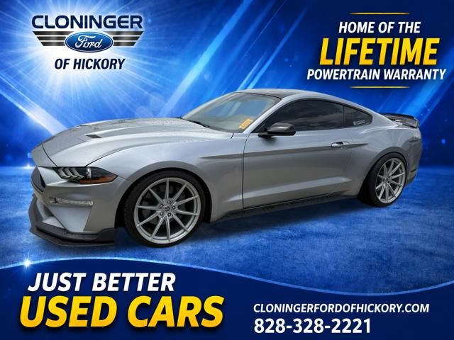 Iconic Silver Metallic 2022 Ford Mustang Coupe Rear-Wheel Drive Automatic