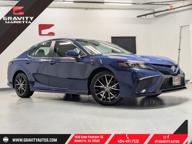 Blue 2024 Toyota Camry SE FWD Sedan Front-Wheel Drive 8-Speed Automatic