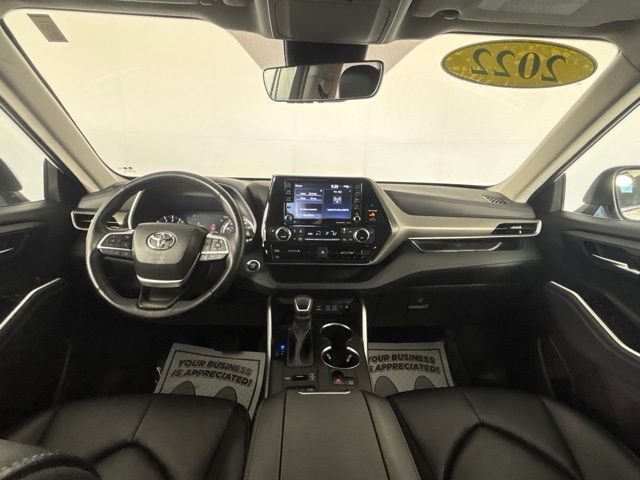 Used 2022 Toyota Highlander SUV