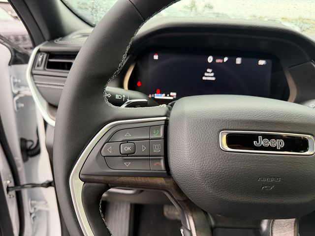 new 2026 Jeep Grand Cherokee car, priced at $36,930