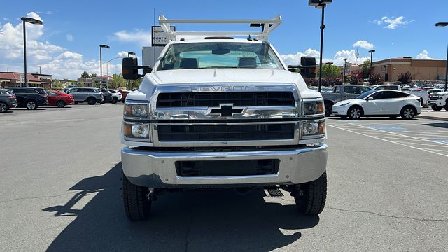 2023 Chevrolet Silverado 5500HD Work Truck 3