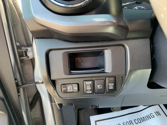 Used 2018 Toyota Tacoma Truck
