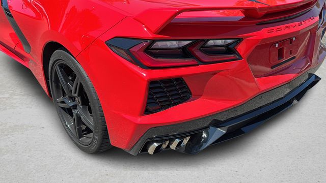 Used 2021 Red Chevrolet Stingray image 35
