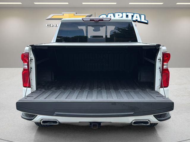Used 2022 Beige Chevrolet High Country image 32