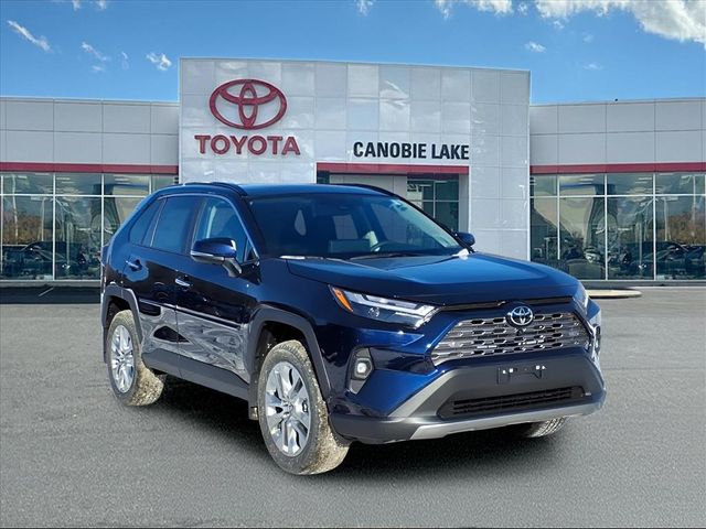 2025 Toyota RAV4 Limited's photo