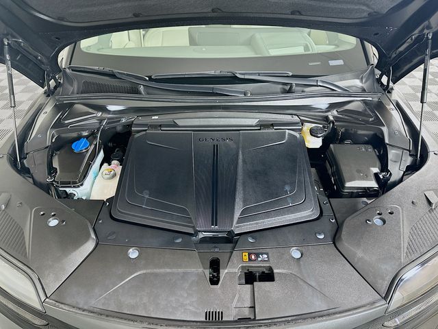 2024 Genesis GV60 Advanced 31
