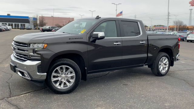 2021 Chevrolet Silverado 1500 LTZ 4