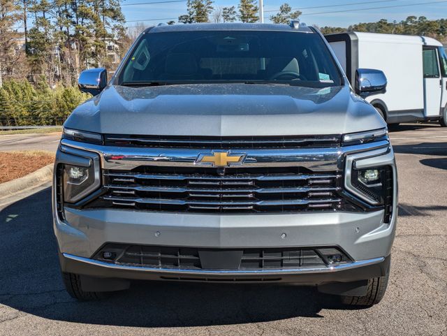 2025 Chevrolet Suburban Premier photo