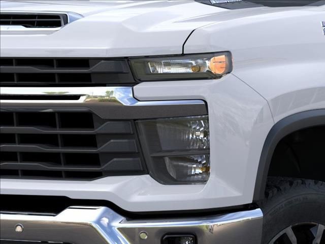 2025 Chevrolet Silverado 2500HD LT 10