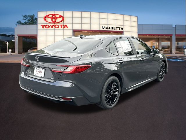 2025 Toyota Camry SE 26