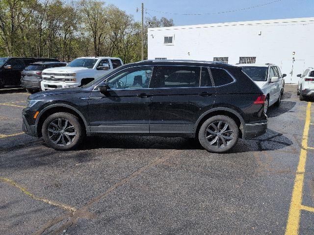 3VV2B7AXXNM105965