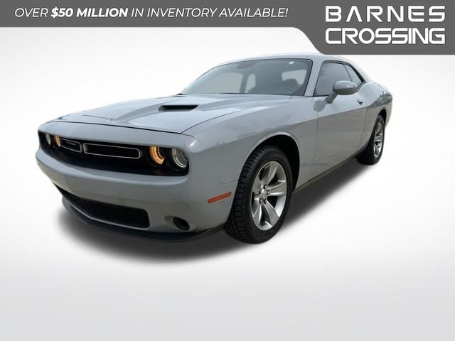 2021 Dodge Challenger SXT RWD