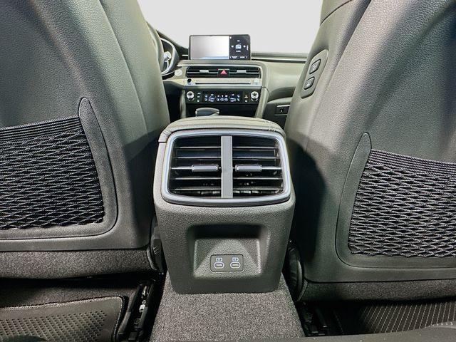 Thumbnail: 2026 Genesis G70 - 18