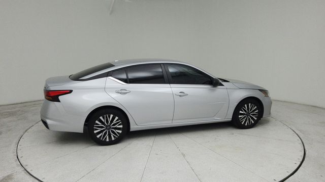 2024 Nissan Altima 2.5 SV - 5