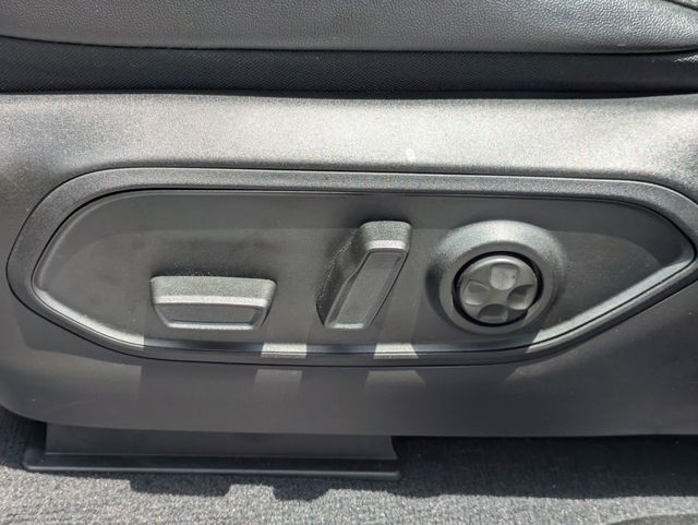 2026 Jeep Grand Cherokee Limited 4x2