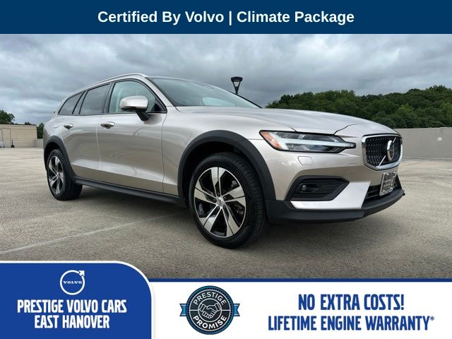 Bright Dusk Metallic 2025 Volvo V60 Wagon All-Wheel Drive Automatic