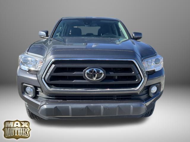 Used 2022 Toyota Tacoma SR5 with VIN 3TMCZ5AN4NM475052 for sale in Kansas City