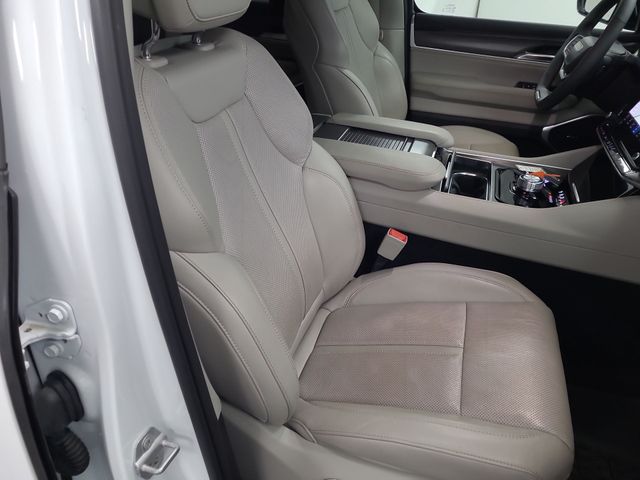 2023 – Jeep – Wagoneer L