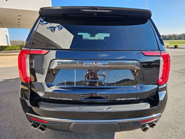 Used 2024 Black GMC Denali Ultimate image 4