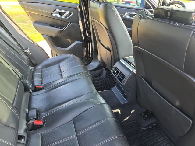 Used 2023 Santorini Black Land Rover R-Dynamic S image 12