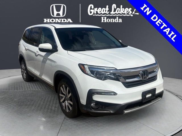 Platinum White Pearl 2020 Honda Pilot EX-L AWD with Navigation and RES SUV / Crossover Front-Wheel Drive 6-Speed Automatic