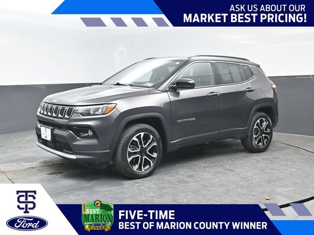 Gray (Granite Crystal Metallic Clearcoat) 2023 Jeep Compass SUV / Crossover Four-Wheel Drive 8-Speed Automatic