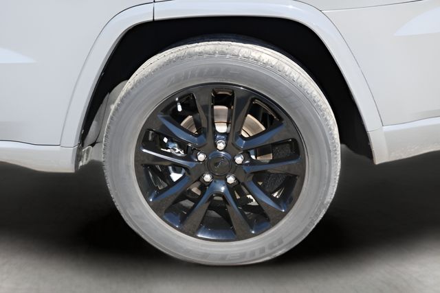 Used Car 2021 Jeep Grand Cherokee  Laredo X For Sale Under $25,000 In Austin, Texas