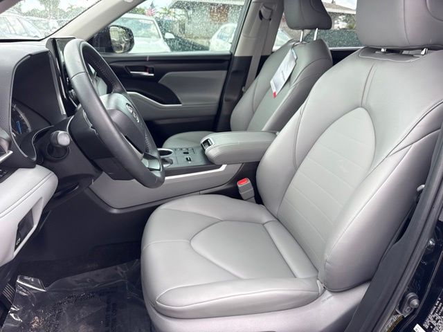 2026 Toyota Highlander - $52,088