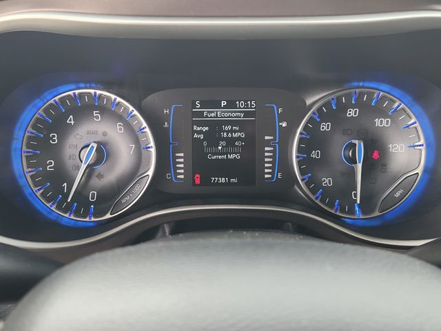 Used 2022 Chrysler Voyager Van