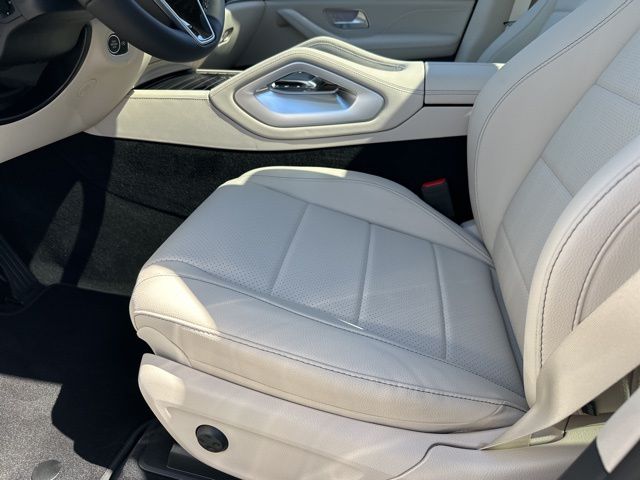 2026 Mercedes-Benz GLE GLE 450 White at Bob King Buick GMC